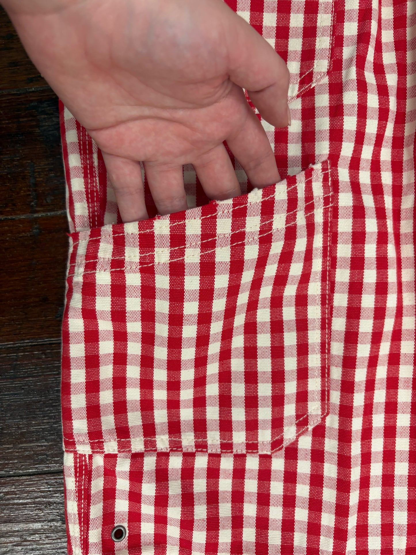 BDG Red gingham Pants, M