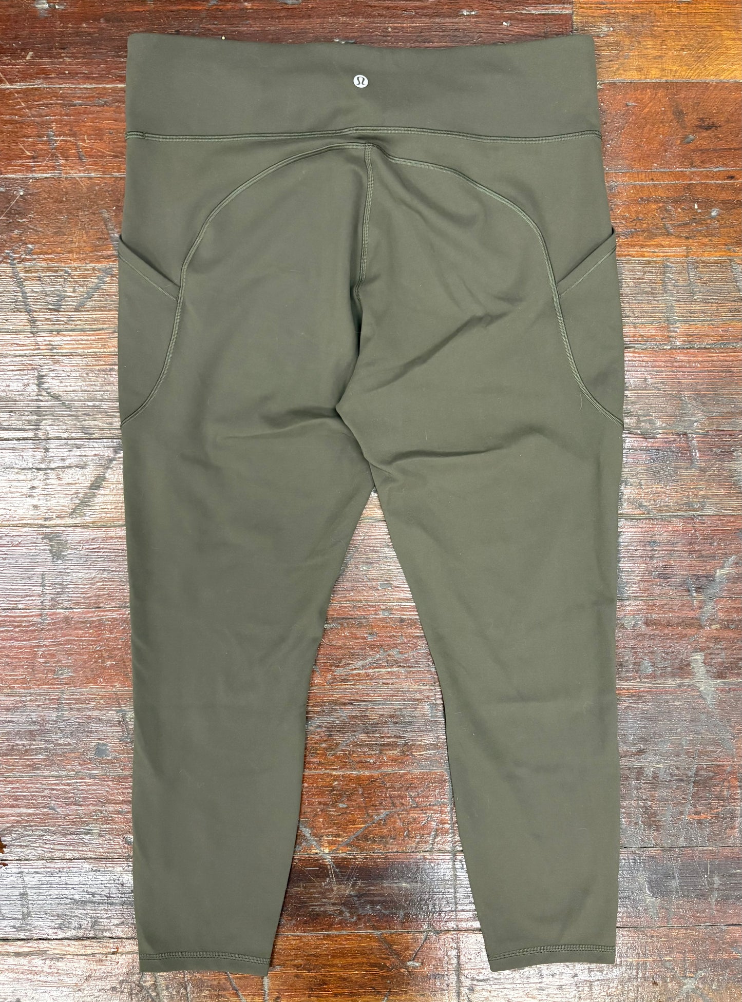 Lululemon Olive Activewear, 16