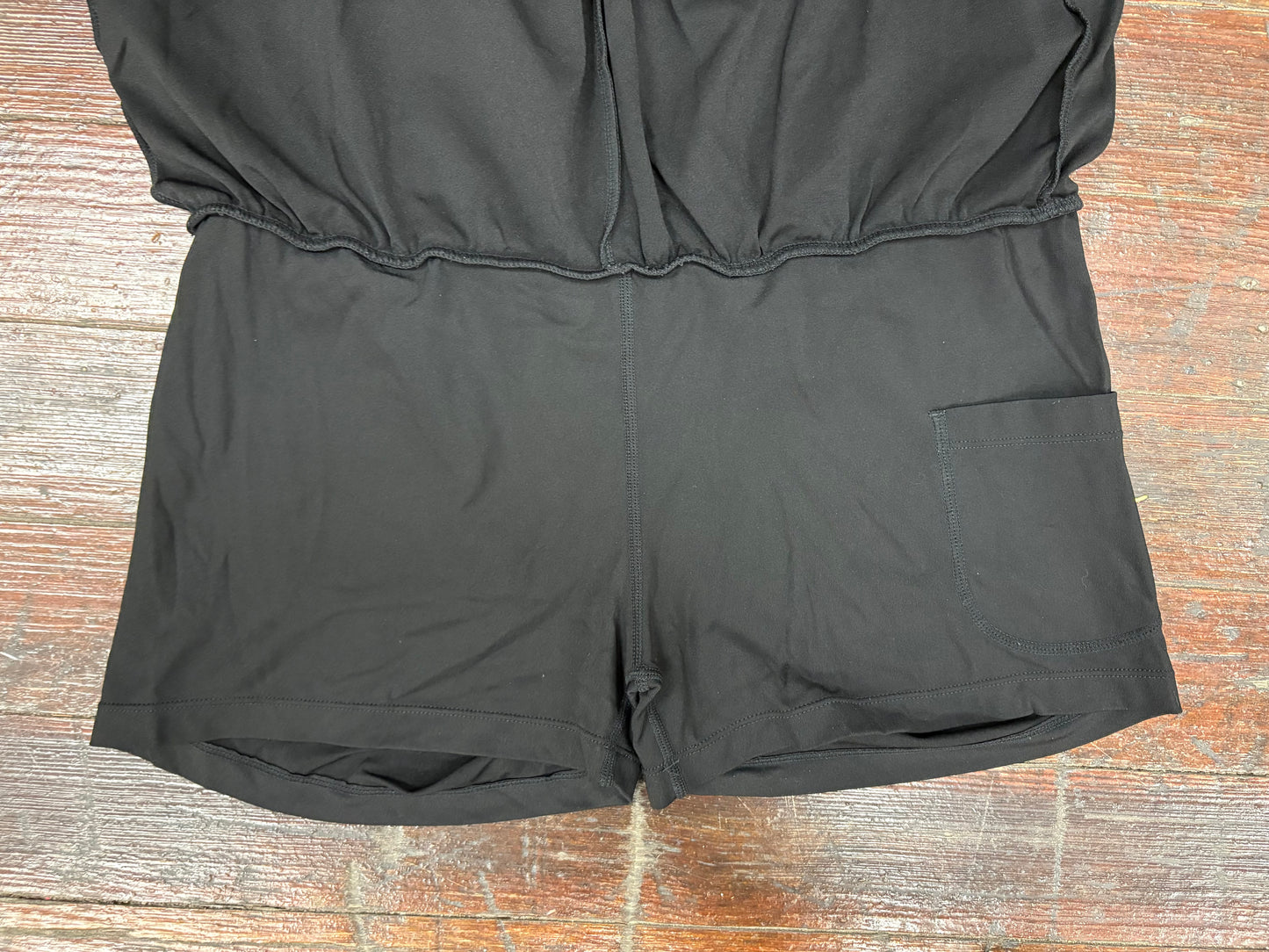 halara black shorts, medium