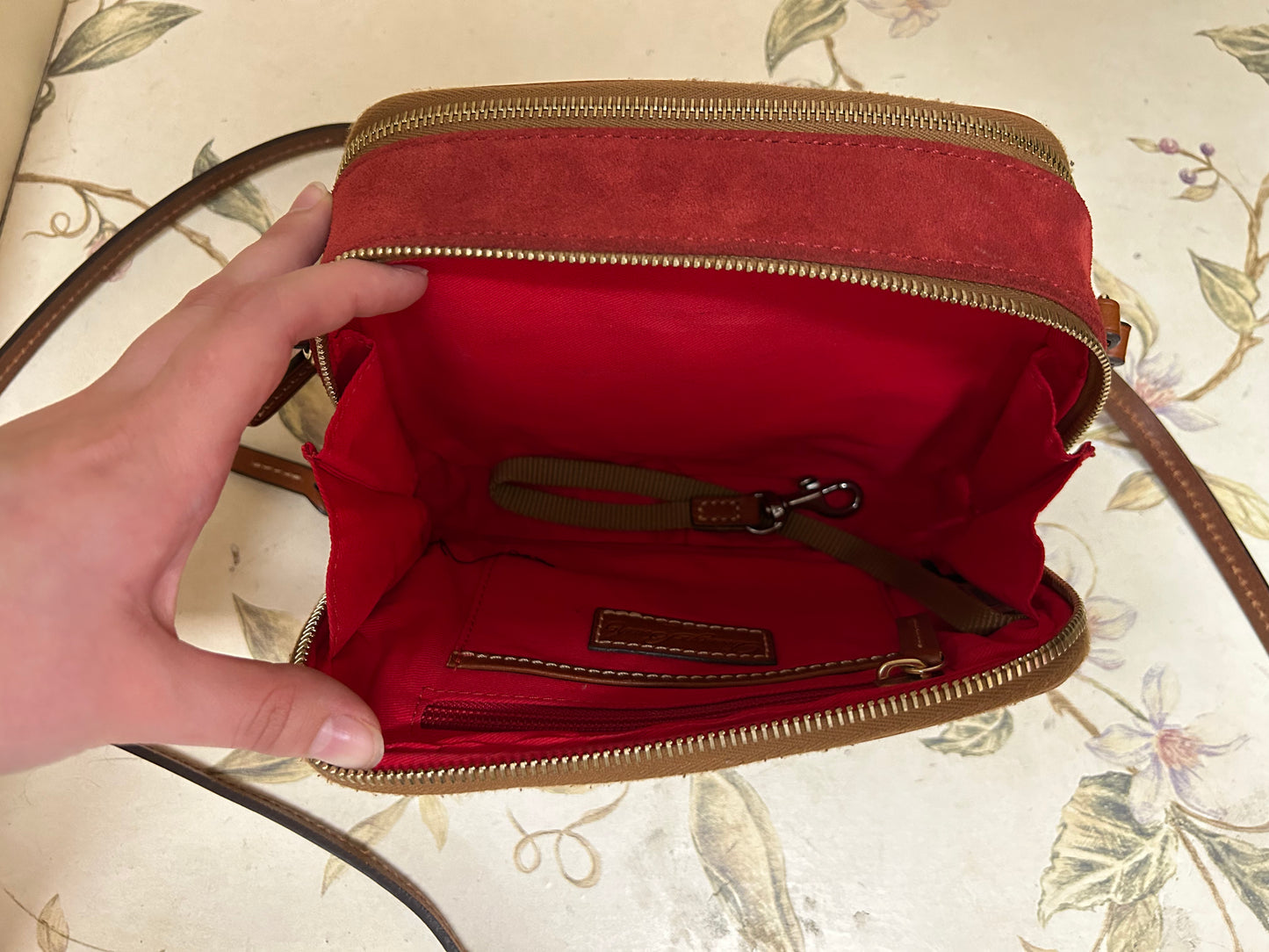 Dooney & Burke Red Purses, Crossbody