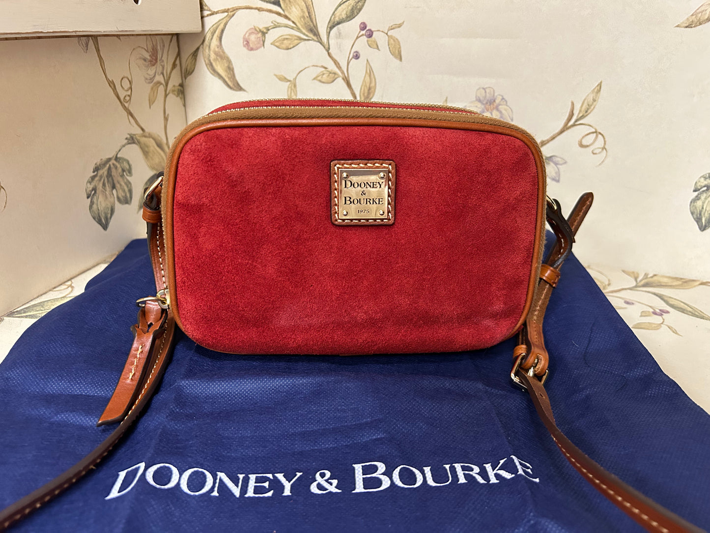Dooney & Burke Red Purses, Crossbody