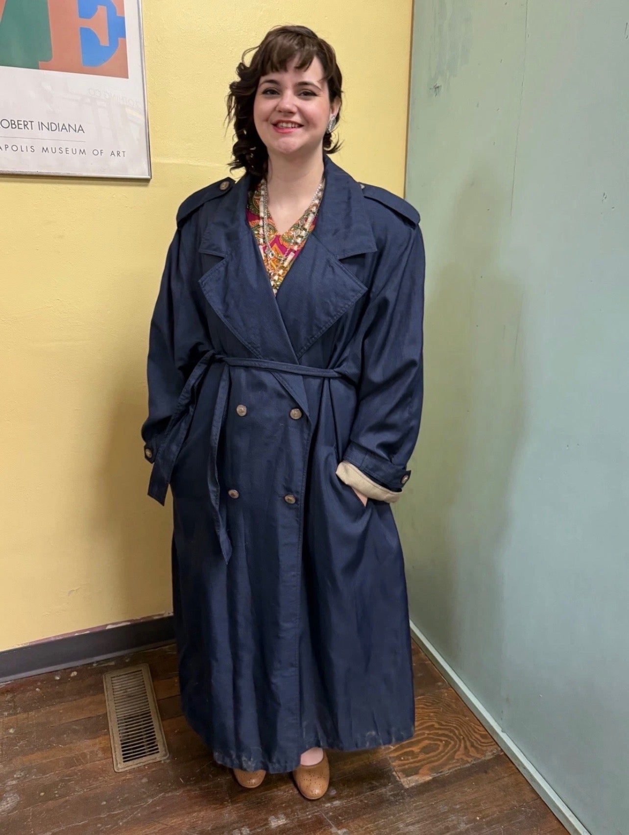 gallery navy and tan Vintage, 22