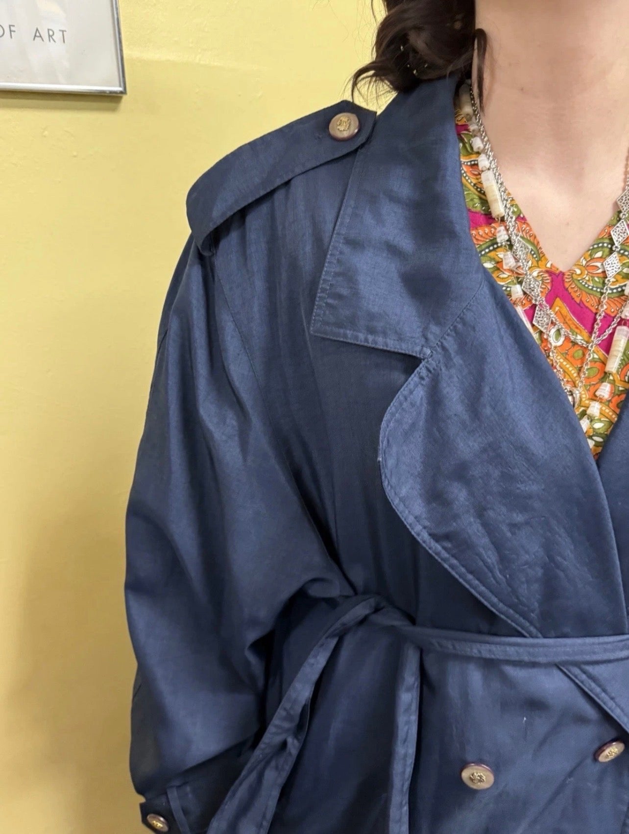gallery navy and tan Vintage, 22