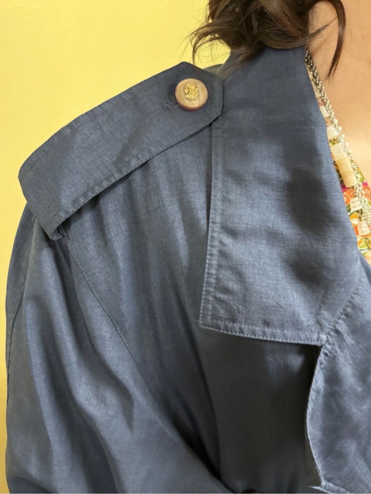 gallery navy and tan Vintage, 22