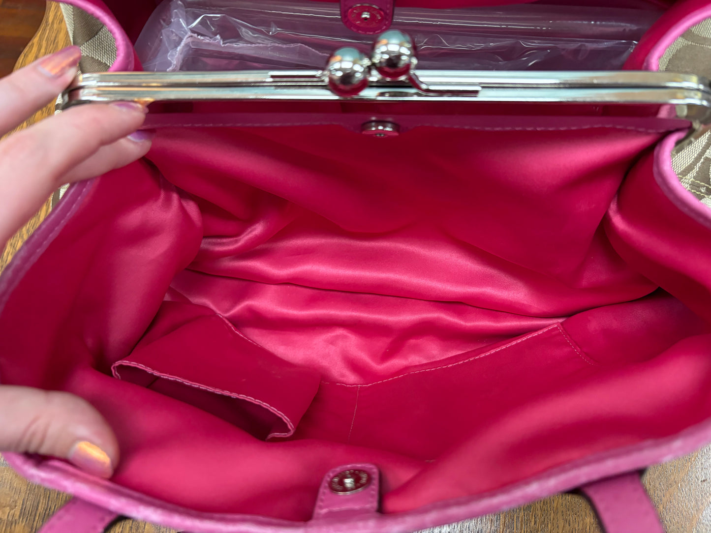 Coach Tan/Pink Purses, Shoulder