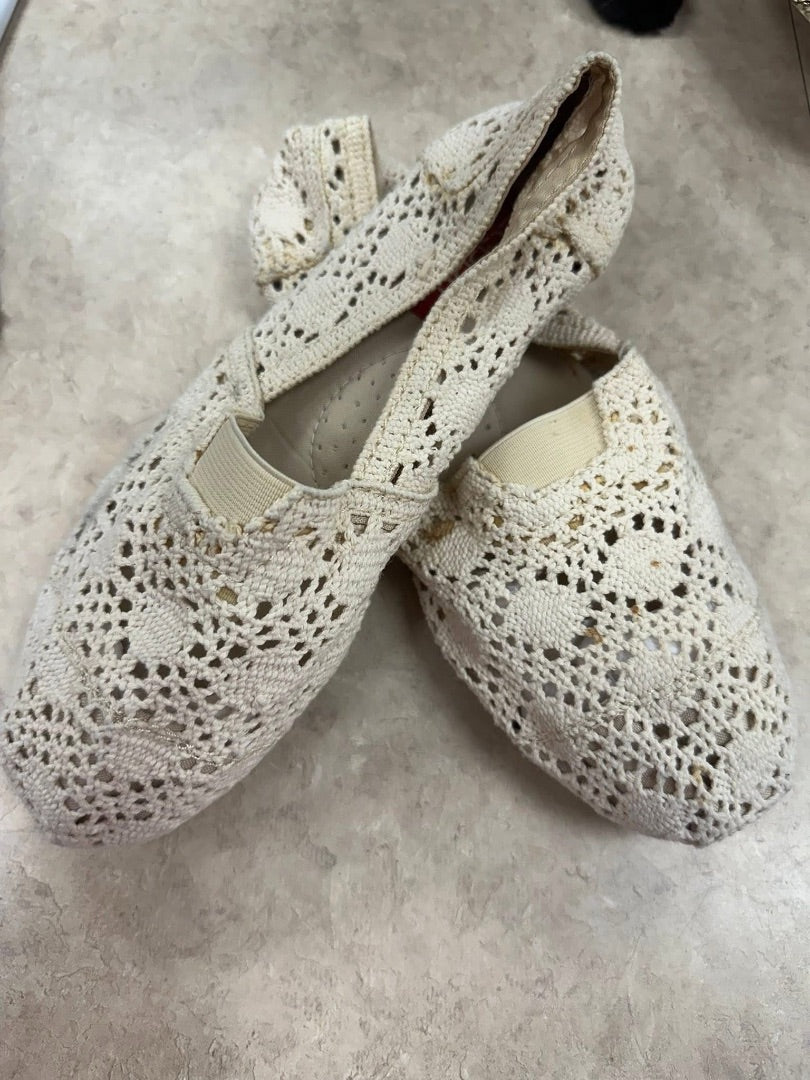 Esprit Cream Shoes, 7.5